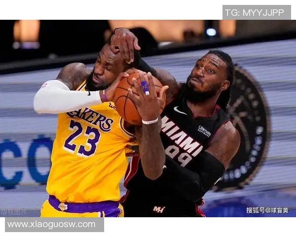 湖人对热火精彩对决直播文字实况全程回顾与分析 湖人对热火精彩对决直播文字实况全程回顾与分析