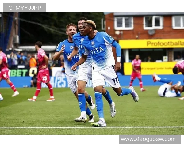 维冈竞技与阿斯顿维拉激战正酣谁能在英冠赛场笑到最后